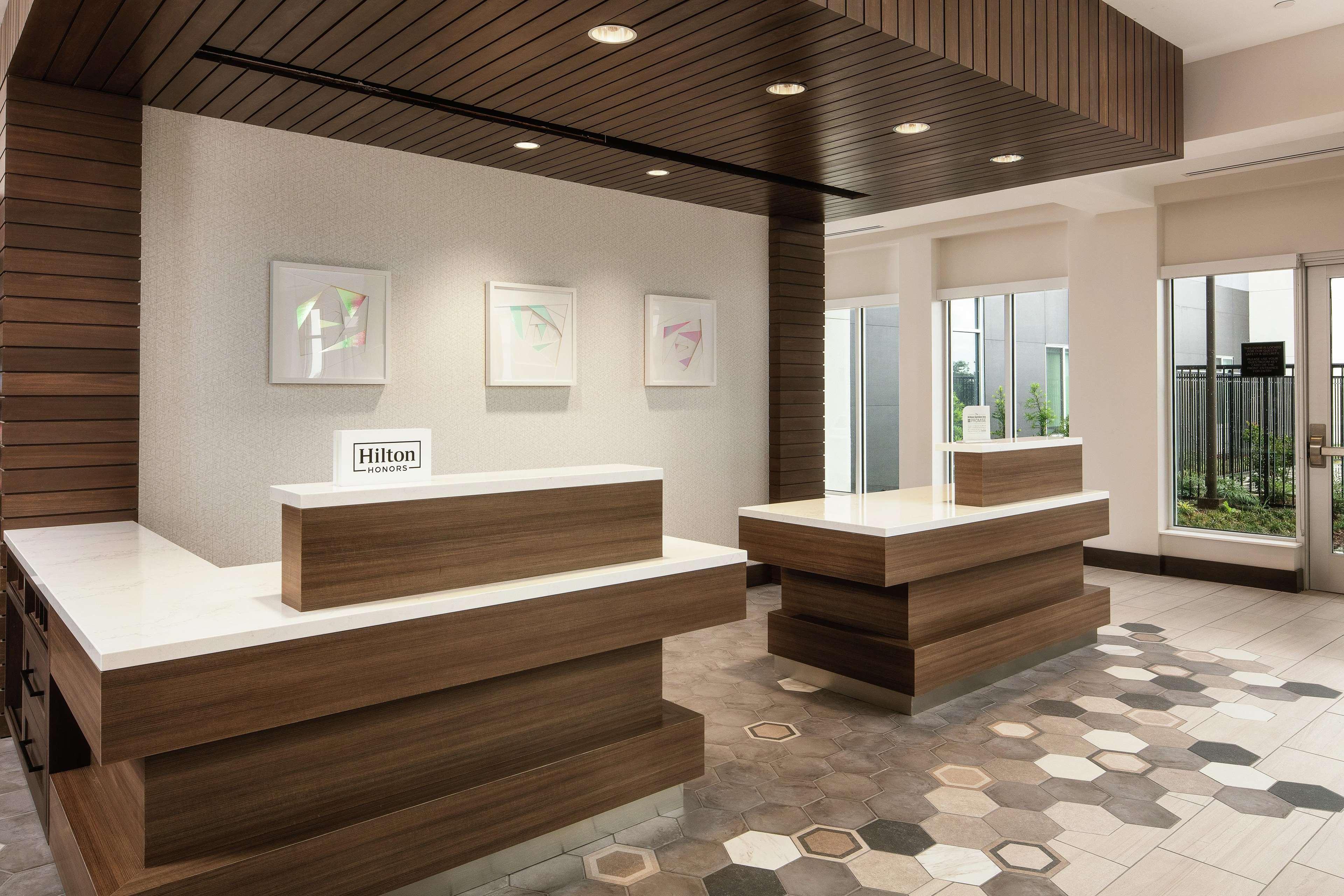 Hotel Hilton Garden Airport Natomas