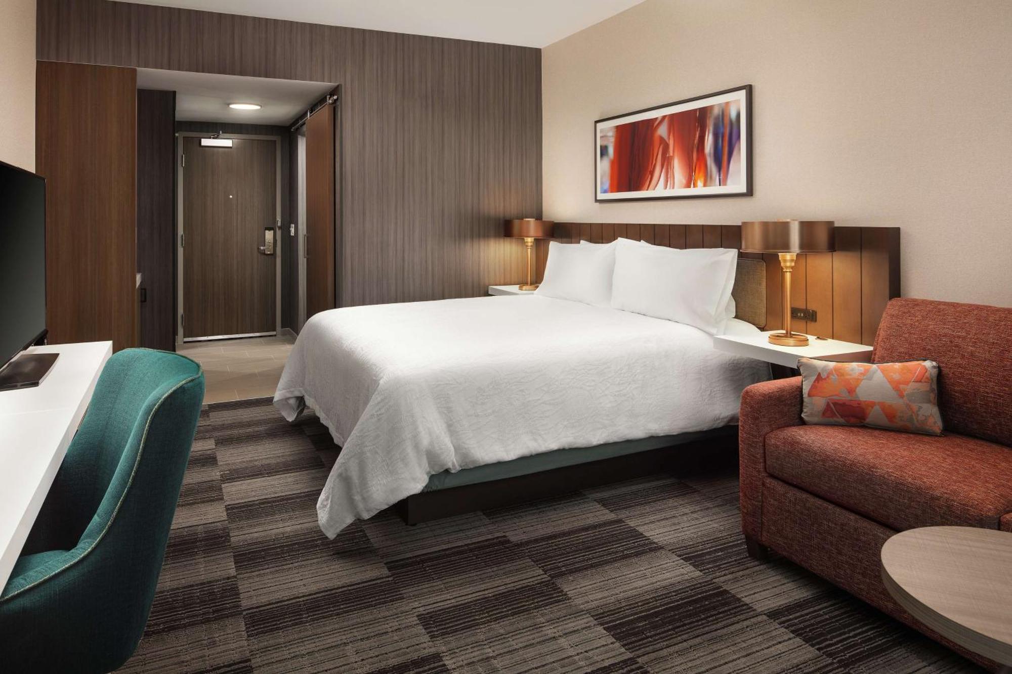 Hilton Garden Airport Natomas Hotel 3*